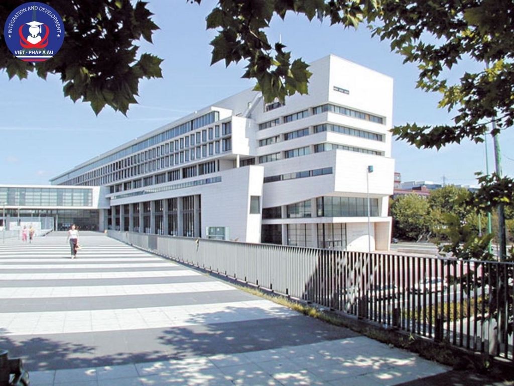 Đại học Tổng hợp Cergy-Pontoise