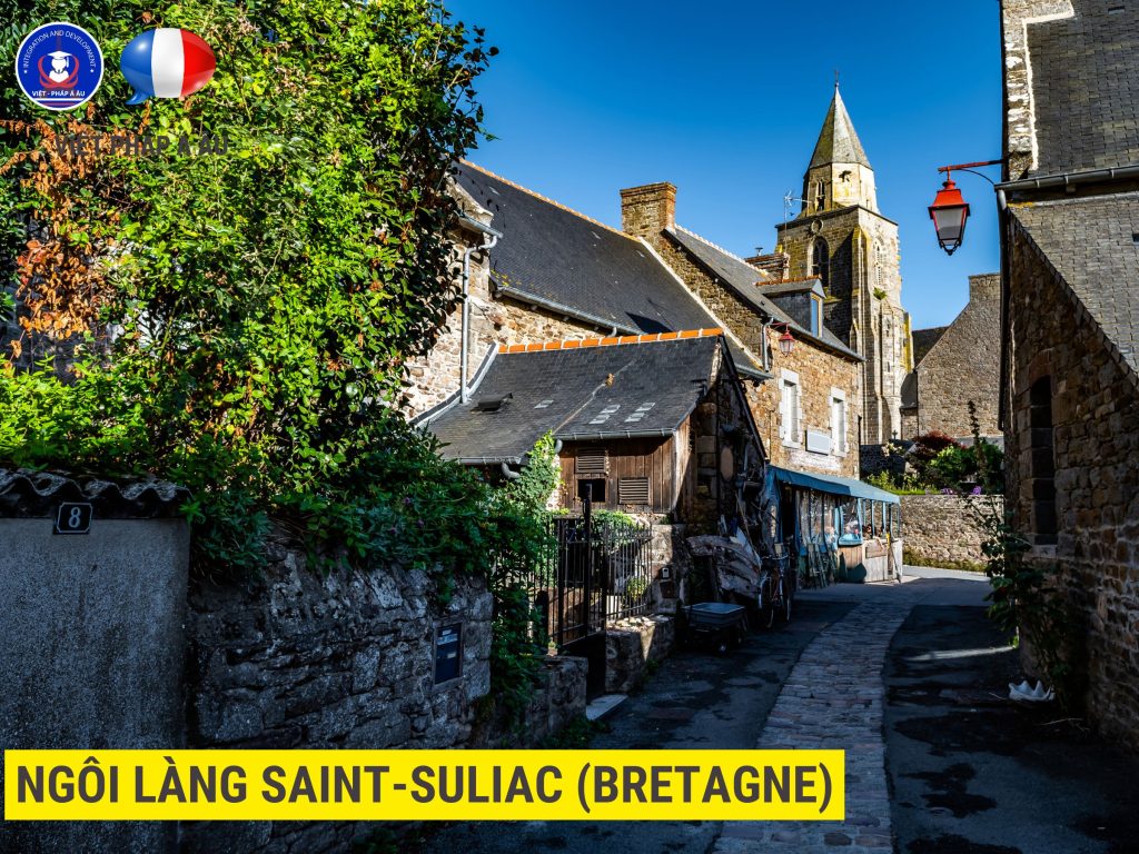 NGÔI LÀNG SAINT-SULIAC (BRETAGNE)