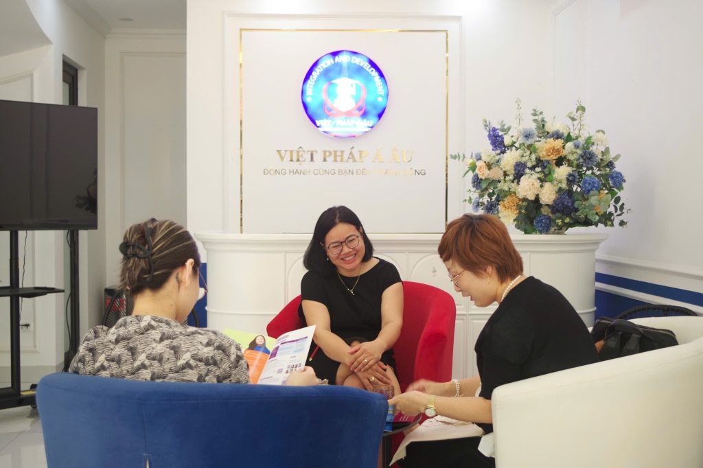 Trường NEOMA BUSINESS SCHOOL 4